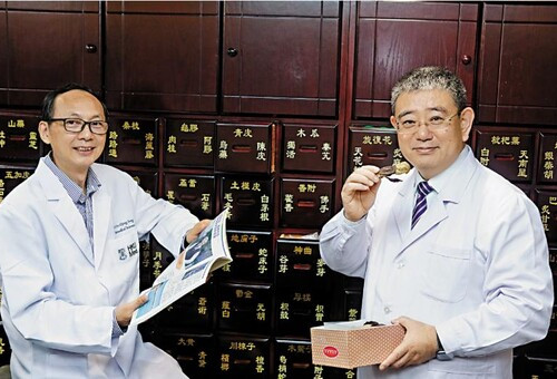 Media Coverage: Dr You-qiang Song introduced newly-developed medicine for treating Alzheimer's disease