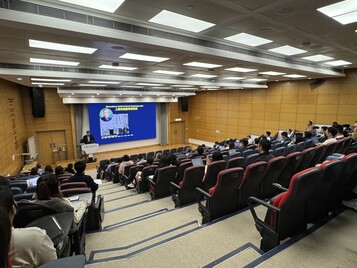 HKU-SJTU Joint Symposium to Advance Immunology- Mar 20, 2024 - Photo - 6