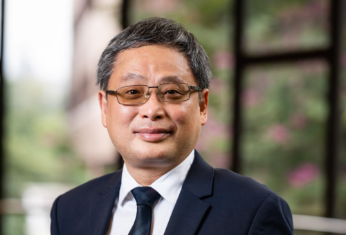 Media Coverage: Professor Dong-Yan Jin wrote an article on COVID-19 related topics for am730
