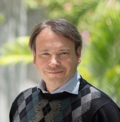 Professor TANNER, Julian Alexander 唐柱霖