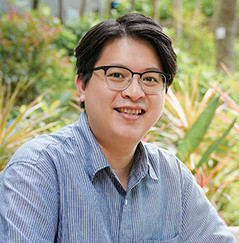 Dr CHAN, Enoch 陳以諾 (Joint Appointment at School of Clinical Medicine)